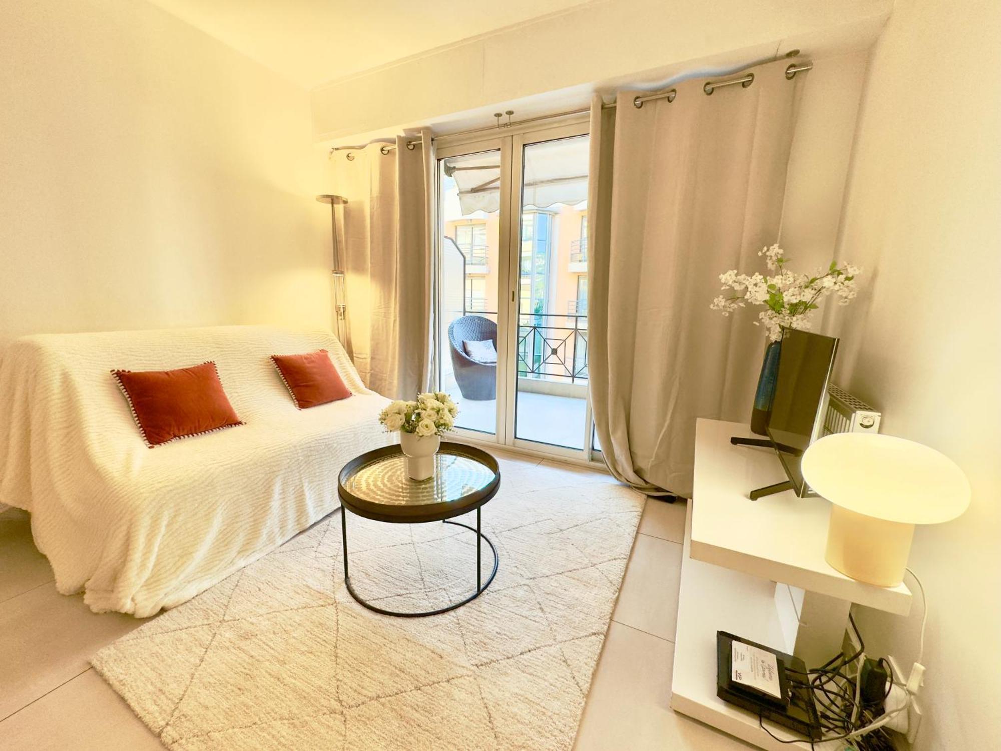 Superbe Appartement Avec Terrasse 1Mn Des Plages De La Croisette קאן מראה חיצוני תמונה