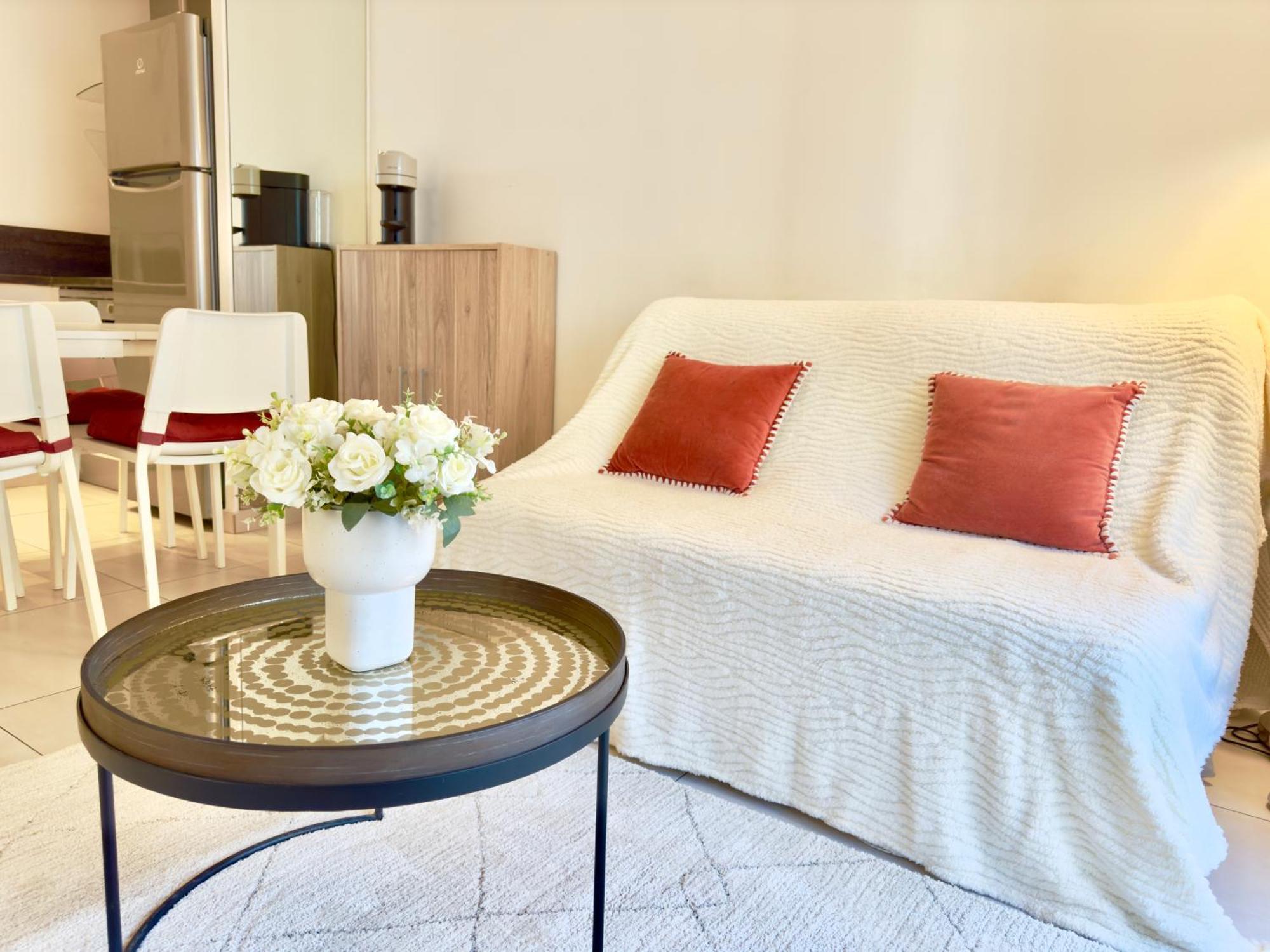 Superbe Appartement Avec Terrasse 1Mn Des Plages De La Croisette קאן מראה חיצוני תמונה